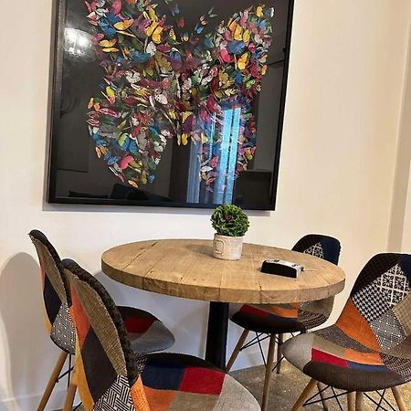 Cozy Apartment At Gazi Square Athene Buitenkant foto