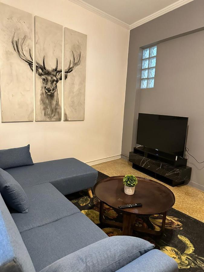 Cozy Apartment At Gazi Square Athene Buitenkant foto